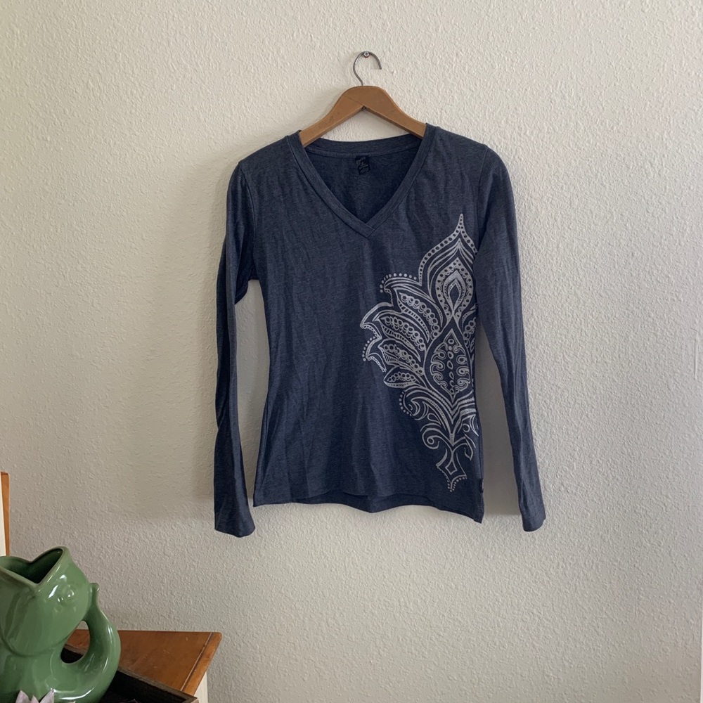 prAna long sleeve tee size M
